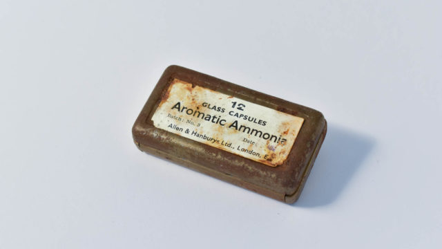 Aromatic Ammonia tin